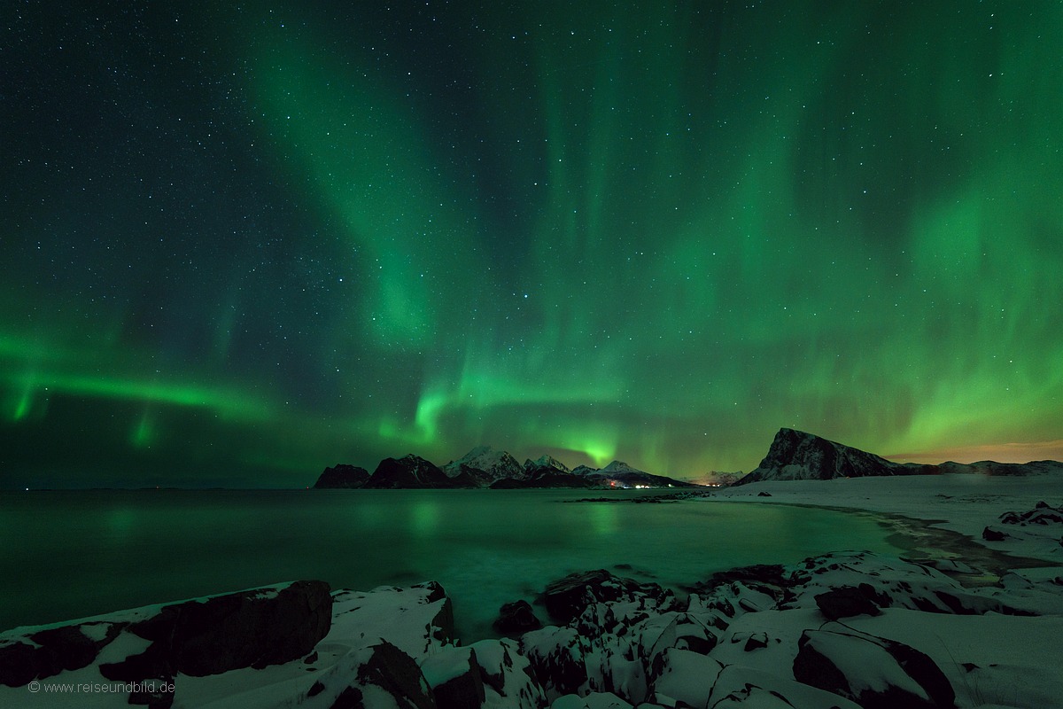 Strand Polarlicht Nordlicht Lofoten Norwegen 4