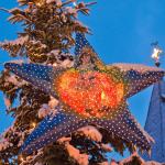 Weihnachtsmarkt zur Blauen Stunde