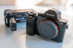 Sony A7 mit Vertikalgriff