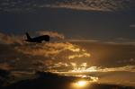 Sonnenuntergang am Flughafen