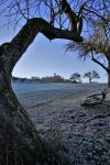 Ronneburg in frostigem Rahmen