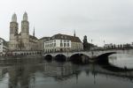 Zürich Grossmünster mit Voigtländer 4.5/15 an NEX 7 korrigiert mit Cornerfix