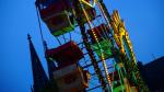 Riesenrad vor Kölner Dom