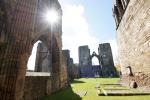 Sonenstrahlen (Elgin Cathedral - Schottland)