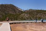 Grand Prismatic Spring mit Hügel