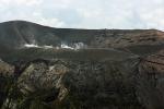 Krater auf Vulcano von Lipari aus gesehen