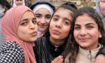 Schmusige Girlies, Aleppo (Syrien)