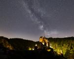 Burg Eltz unter der Milchstraße