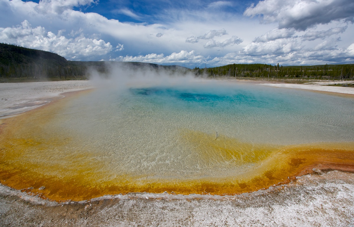 Yellowstone 02 08