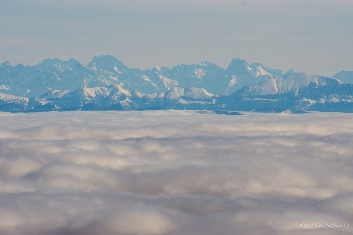 über den Wolken