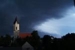 kirche vor dem sturm 2