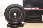 [V] Sigma 30/2.8 EX DN