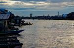 Am Arut Fluss