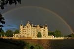 Regenbogen über Schweriner Schloss