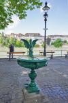 Basiliskenbrunnen am Rhein beim Referenzgässlein