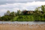 the-hillside-house-behind-the-river