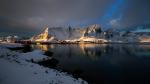 nochmal erste Sonnenstrahlen am Fjord