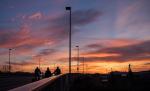 Sonnenuntergang auf der Brücke