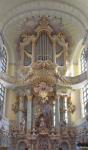 Orgel und Altar