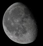 Abnehmender Mond mit A77